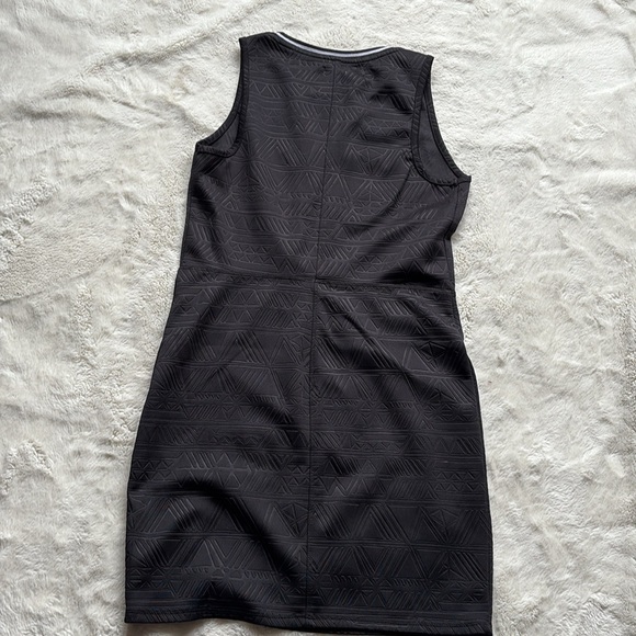 Bongo Black Sleeveless Bodycon Dress | Geometric Textured Mini Dress Size Medium - Picture 4 of 4